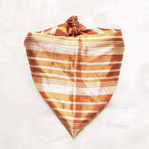 Made in Italy🇮🇹,💯%Acetate Berkshire Geo🔲Scarf - Picture 2 of 8